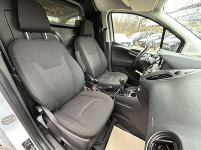 Ford Transit Courier Gebrauchtwagen