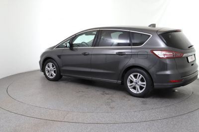 Ford S-MAX Gebrauchtwagen