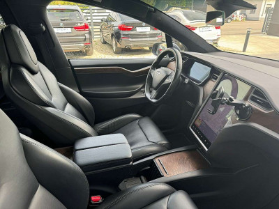 Tesla Model X Gebrauchtwagen