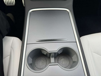 Tesla Model Y Gebrauchtwagen Tesla Model Y Gebrauchtwagen