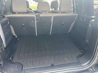 Land Rover Defender Gebrauchtwagen