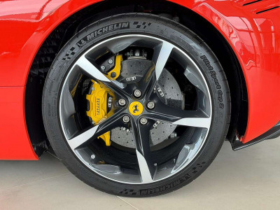 Ferrari SF90 Gebrauchtwagen