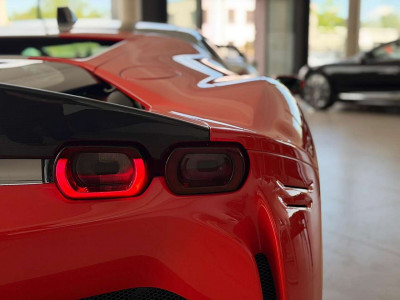 Ferrari SF90 Gebrauchtwagen