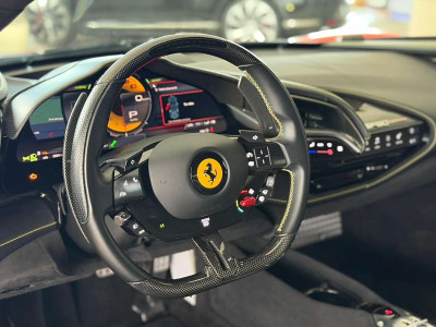 Ferrari SF90 Gebrauchtwagen