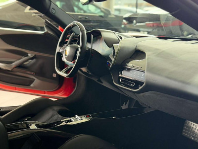 Ferrari SF90 Gebrauchtwagen
