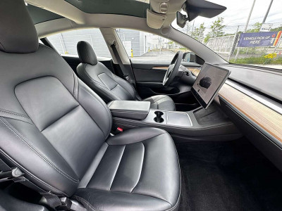Tesla Model 3 Gebrauchtwagen