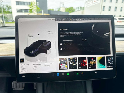 Tesla Model 3 Gebrauchtwagen