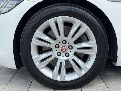 Jaguar XF Gebrauchtwagen