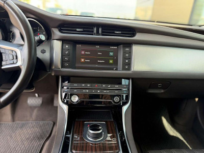 Jaguar XF Gebrauchtwagen