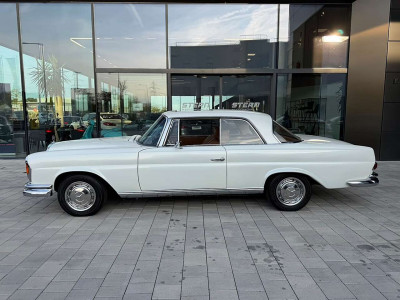 Mercedes-Benz 250 SE Oldtimer Mercedes-Benz 250 SE Oldtimer
