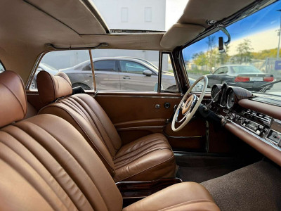 Mercedes-Benz 250 SE Oldtimer Mercedes-Benz 250 SE Oldtimer
