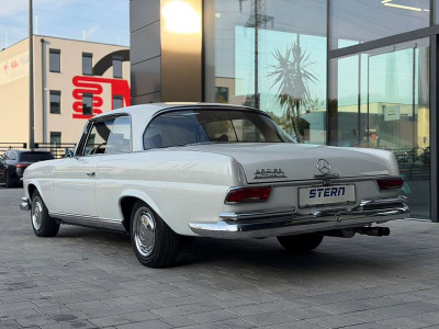 Mercedes-Benz 250 SE Oldtimer Mercedes-Benz 250 SE Oldtimer