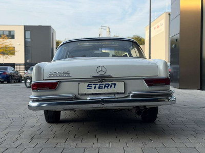 Mercedes-Benz 250 SE Oldtimer Mercedes-Benz 250 SE Oldtimer