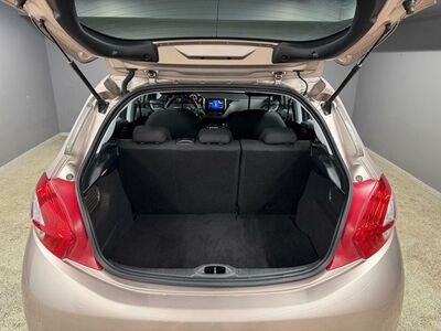 Peugeot 208 Gebrauchtwagen