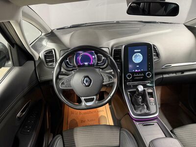 Renault Scénic Gebrauchtwagen