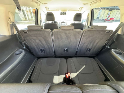 Ford S-MAX Gebrauchtwagen