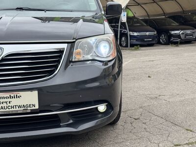 Lancia Voyager Gebrauchtwagen