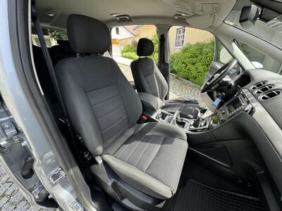 Ford S-MAX Gebrauchtwagen