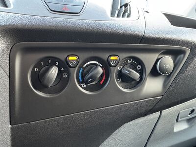 Ford Transit Custom Gebrauchtwagen