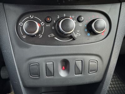 Dacia Sandero Gebrauchtwagen Dacia Sandero Gebrauchtwagen