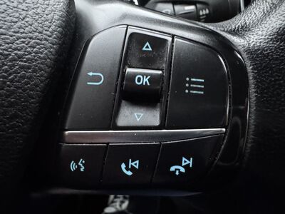 Ford Transit Custom Gebrauchtwagen Ford Transit Custom Gebrauchtwagen