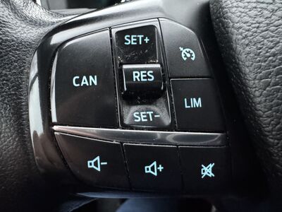 Ford Transit Custom Gebrauchtwagen Ford Transit Custom Gebrauchtwagen