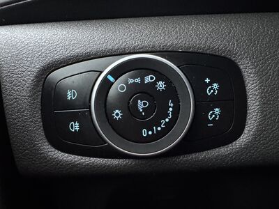 Ford Transit Custom Gebrauchtwagen Ford Transit Custom Gebrauchtwagen