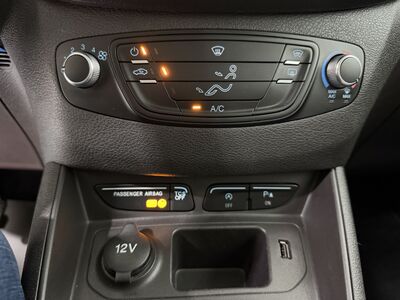 Ford Tourneo Courier Gebrauchtwagen Ford Tourneo Courier Gebrauchtwagen