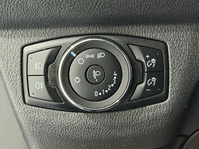 Ford Tourneo Courier Gebrauchtwagen Ford Tourneo Courier Gebrauchtwagen