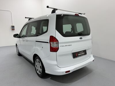 Ford Tourneo Courier Gebrauchtwagen Ford Tourneo Courier Gebrauchtwagen