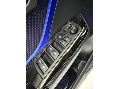 Toyota C-HR Gebrauchtwagen