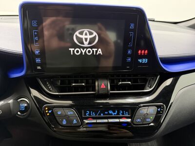 Toyota C-HR Gebrauchtwagen