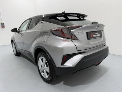 Toyota C-HR Gebrauchtwagen