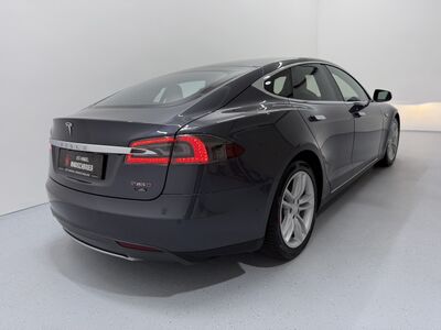 Tesla Model S Gebrauchtwagen