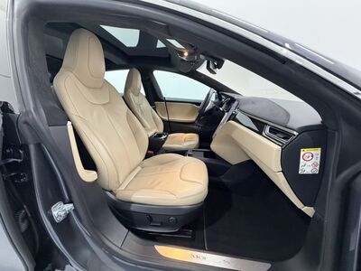Tesla Model S Gebrauchtwagen