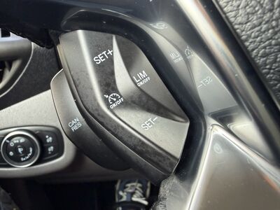 Ford Tourneo Connect Gebrauchtwagen