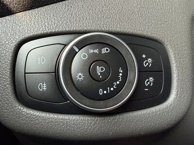 Ford Tourneo Connect Gebrauchtwagen