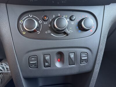 Dacia Sandero Gebrauchtwagen Dacia Sandero Gebrauchtwagen