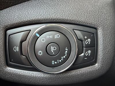 Ford Tourneo Connect Gebrauchtwagen Ford Tourneo Connect Gebrauchtwagen