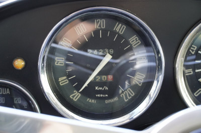 Alfa Romeo 1750 / 2000 / 2300 Gebrauchtwagen Alfa Romeo 1750 / 2000 / 2300 Gebrauchtwagen