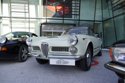 Alfa Romeo 1750 / 2000 / 2300 Gebrauchtwagen Alfa Romeo 1750 / 2000 / 2300 Gebrauchtwagen