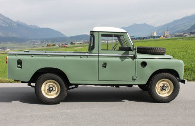 Land Rover Defender Gebrauchtwagen