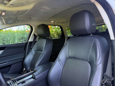 Jaguar XF Gebrauchtwagen