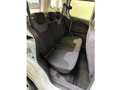 Ford Tourneo Courier Gebrauchtwagen