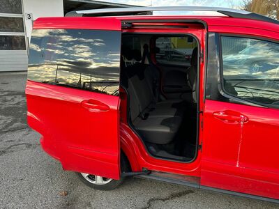 Ford Tourneo Courier Gebrauchtwagen