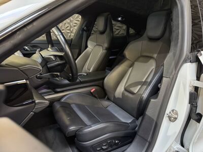 Porsche Taycan Gebrauchtwagen