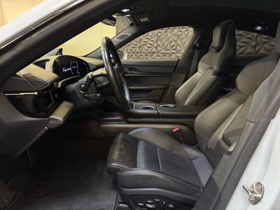 Porsche Taycan Gebrauchtwagen