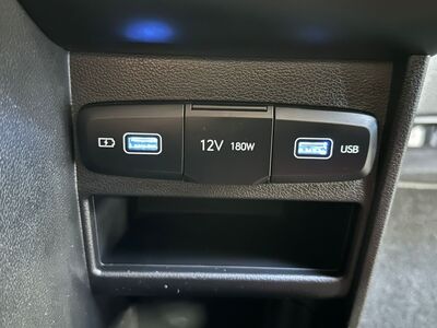 Hyundai Staria Gebrauchtwagen Hyundai Staria Gebrauchtwagen