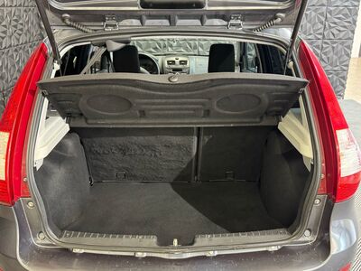 Lada Kalina Gebrauchtwagen