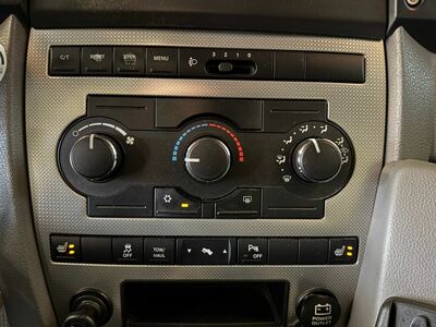 Jeep Commander Gebrauchtwagen